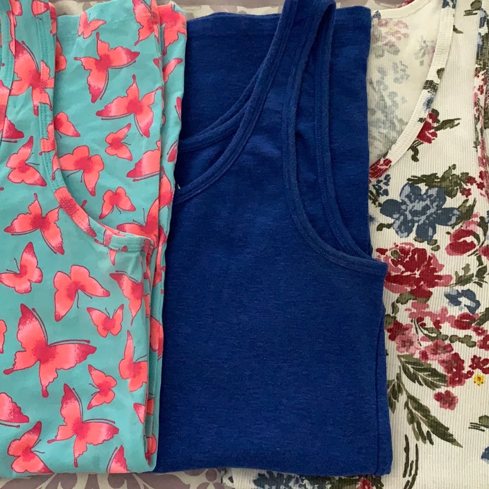 Bundle of 3 Tanks